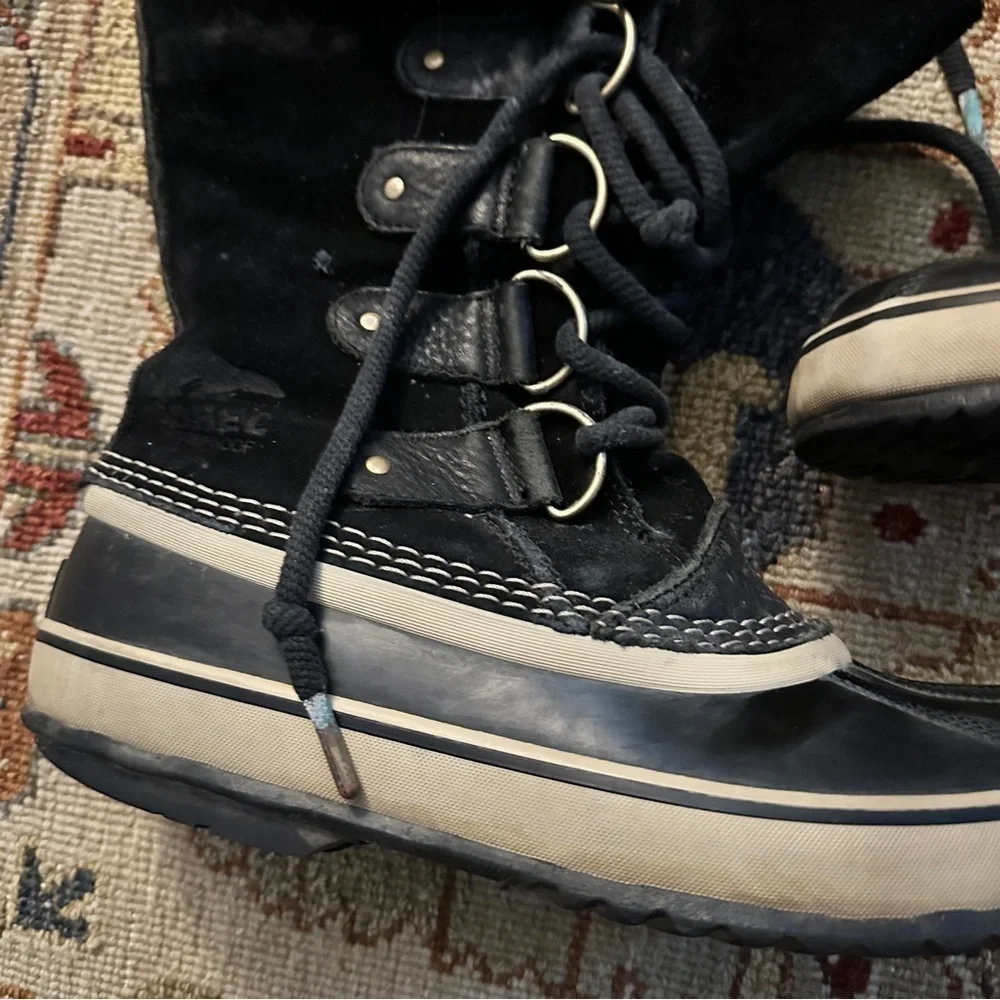 Sorel Joan of Arctic Waterproof Black Boots sz 9